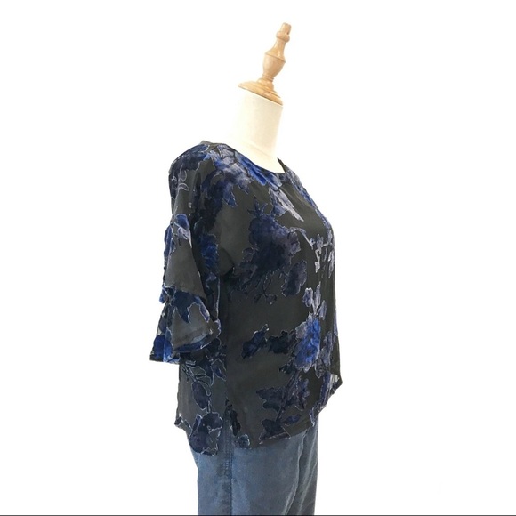 Lily White Black and Bluish Purple Velvet Top Floral blouse Ruffled Sleeves - Picture 9 of 13